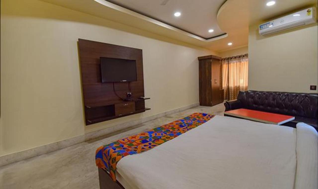 Fabhotel Rr Suites غاواهاتي المظهر الخارجي الصورة